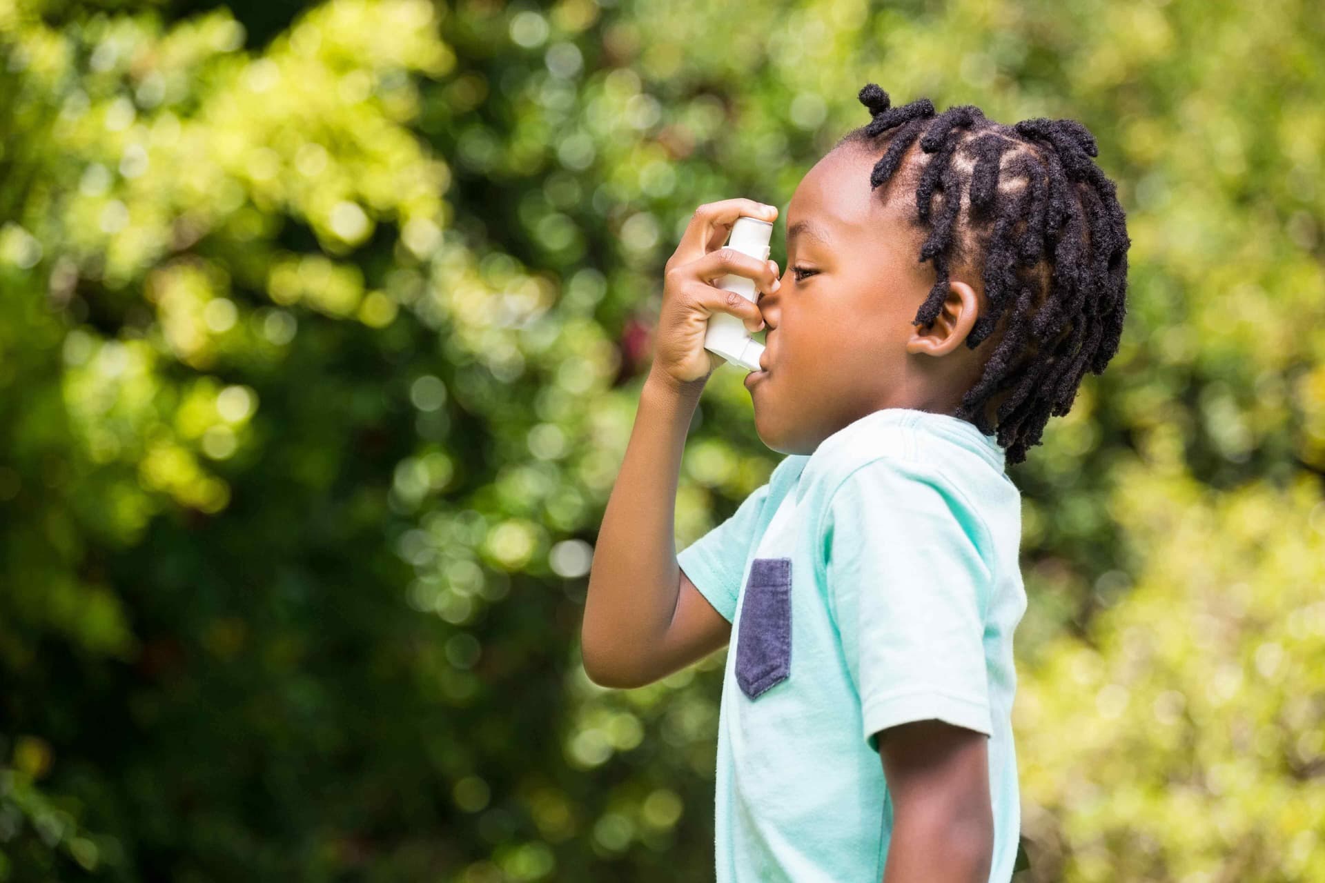 Child receiving allergy testing and treatment